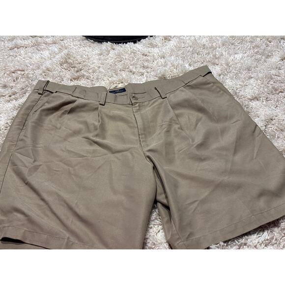 Chino Mens Dockers Pleated Relaxed Fit Polyester Size 40 - Picture 1 of 4